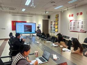 5b6dd0b70840c7159b5f9bb93544fb7